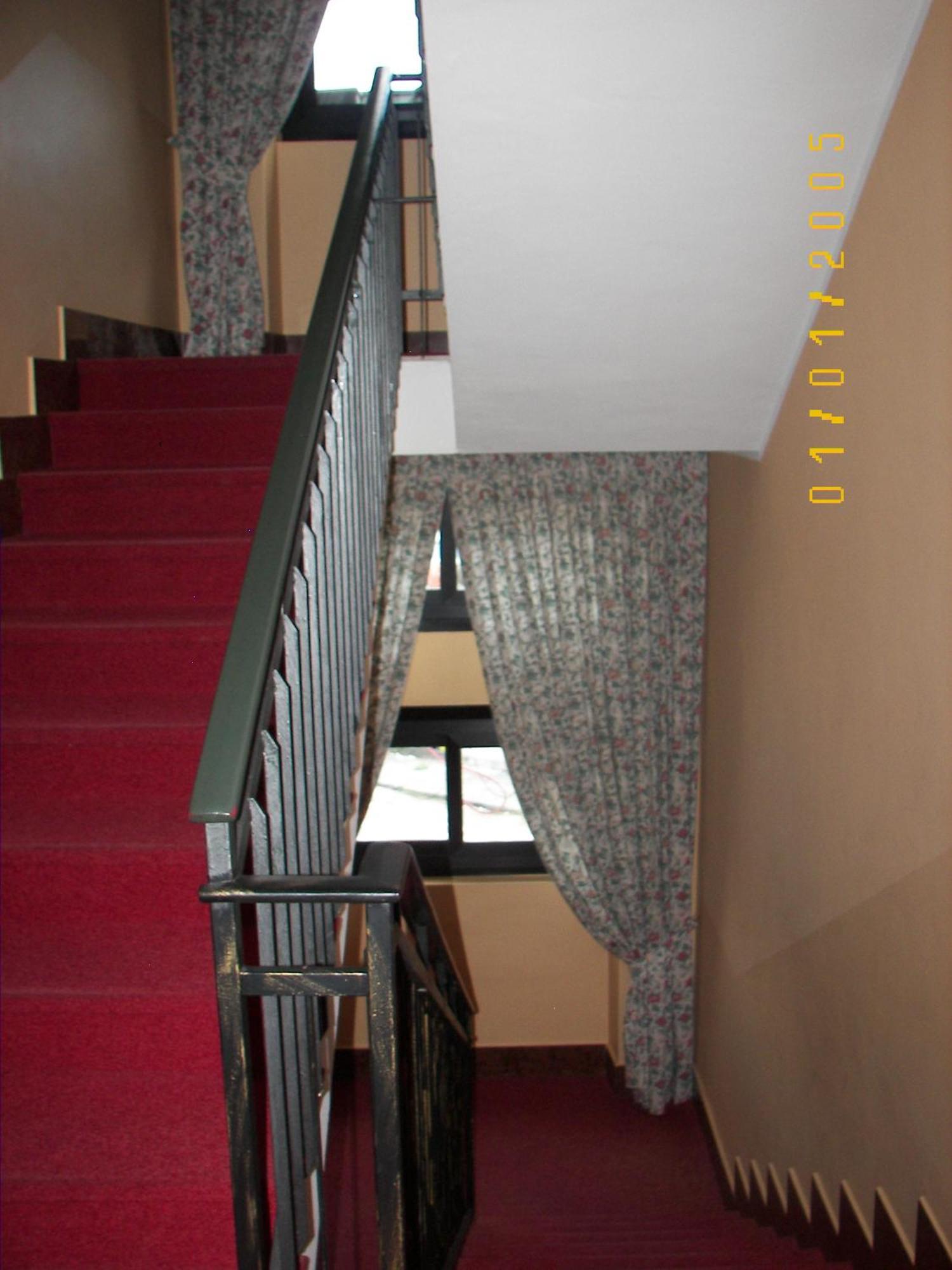 Albergo Sangrila Lanzo Torinese Buitenkant foto