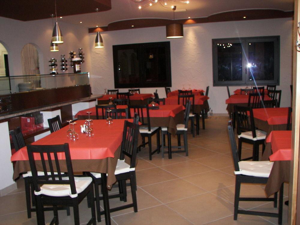 Albergo Sangrila Lanzo Torinese Buitenkant foto